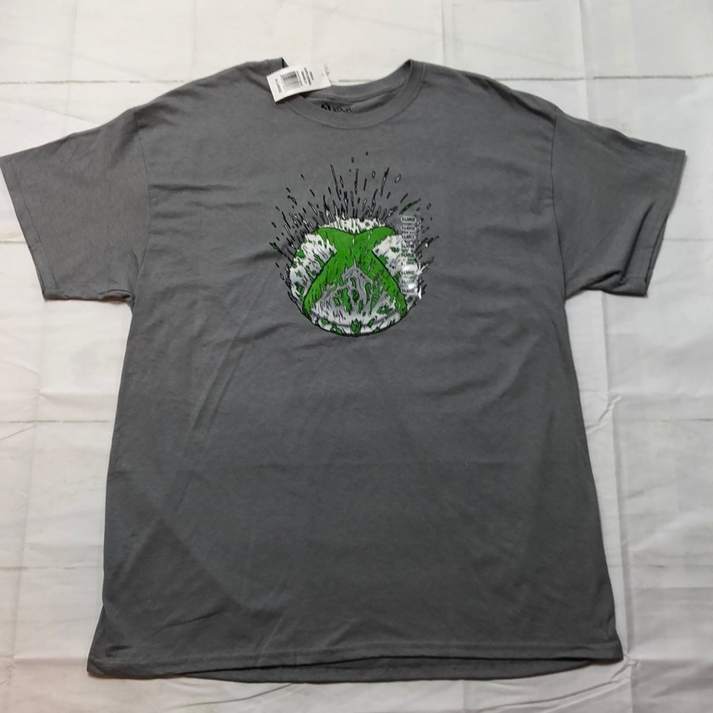 XBox Graphic T Shirt size XL brand new